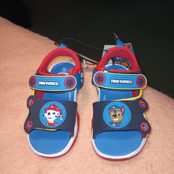NEW Paw Patrol Toddler Boys Light-Up Sandals 8 - Picture 6 of 9